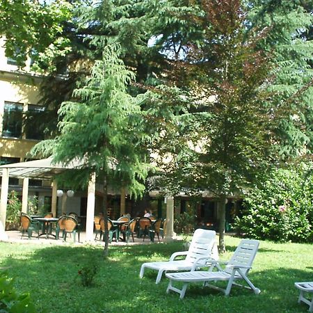 סליצ'ה טרמה Hotel Salus מראה חיצוני תמונה